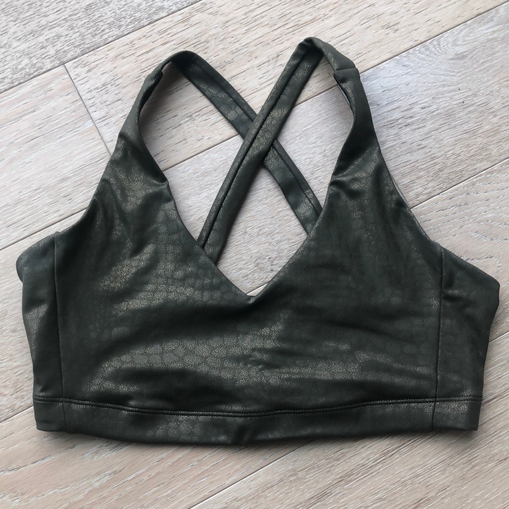 Olive Carbon38 sports bra in crocodile foil pattern, size M